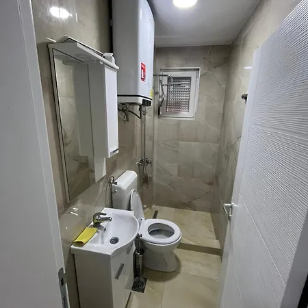Vozucica Za 3 Osobe Guest house *